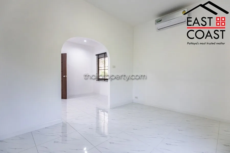 Pattaya Land And House photo 26