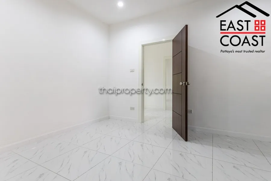 Pattaya Land And House photo 27