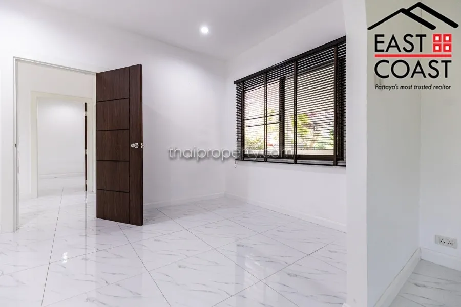 Pattaya Land And House photo 28