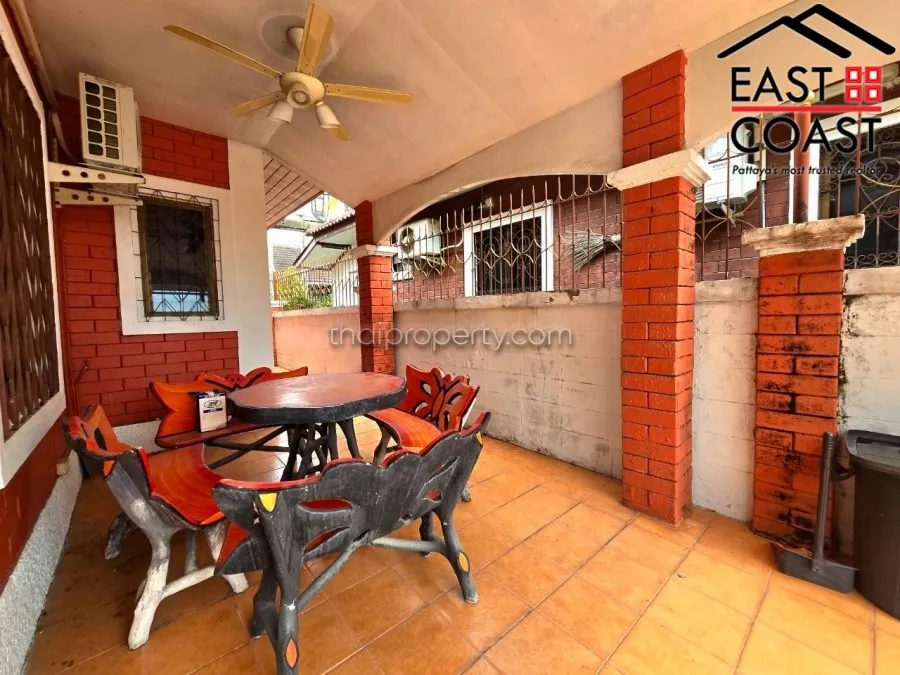 Rattanakorn Village 5 photo 8