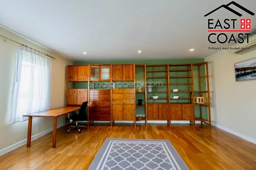 Silk Road Place photo 22