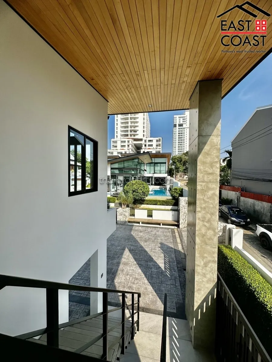 Pratumnak Soi 2 photo 42