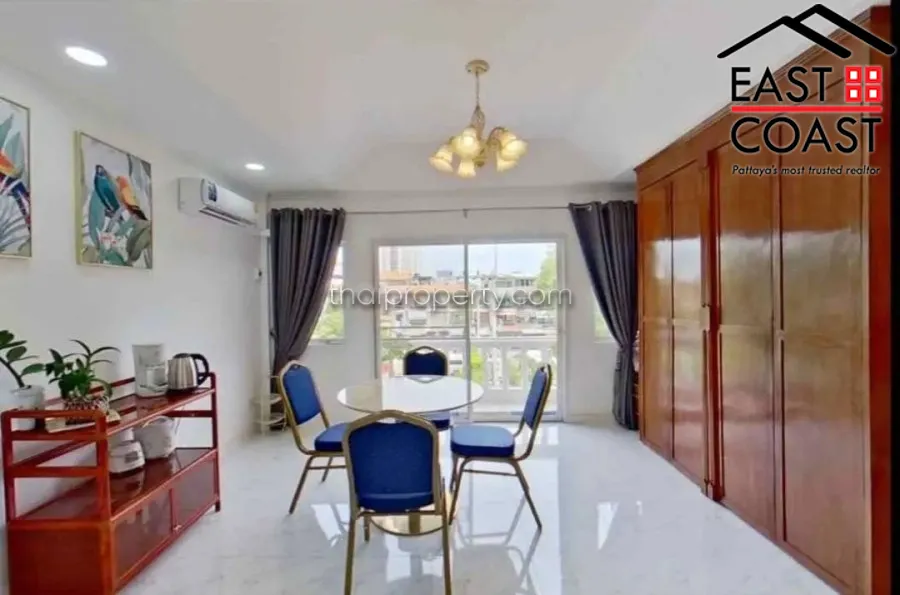 Town House photo 14