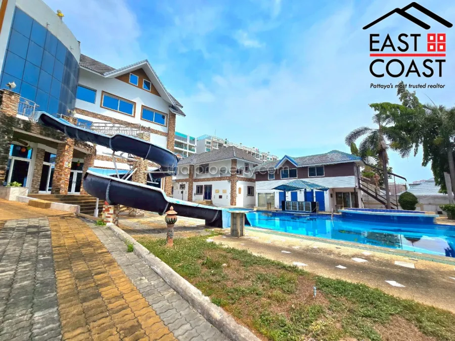 Pratumnuk Pool Villa photo 10