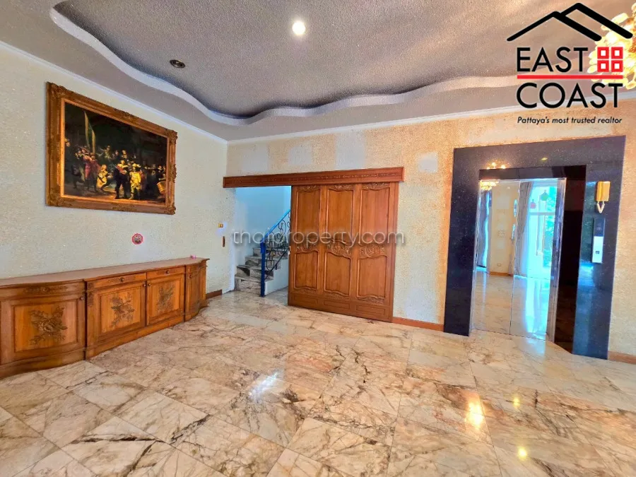 Pratumnuk Pool Villa photo 27