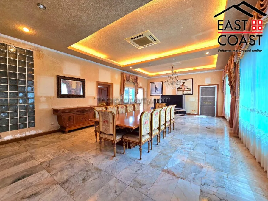 Pratumnuk Pool Villa photo 28