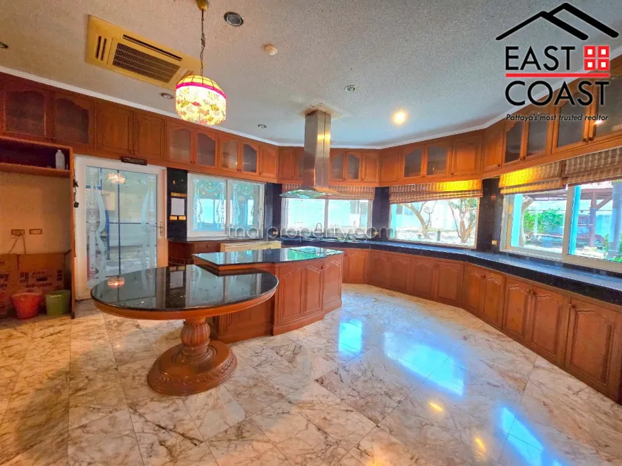 Pratumnuk Pool Villa photo 30
