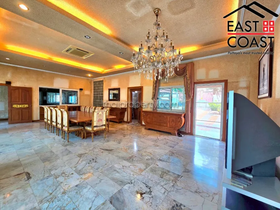 Pratumnuk Pool Villa photo 33