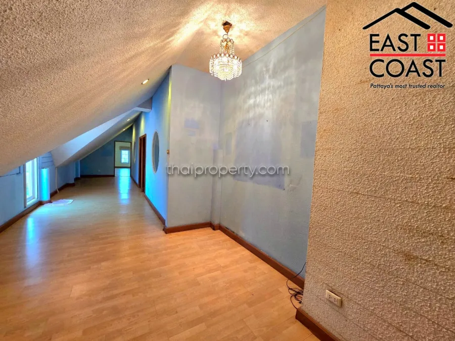 Pratumnuk Pool Villa photo 38