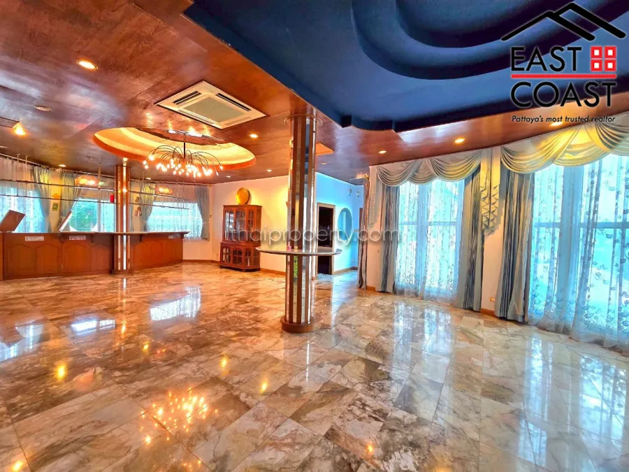 Pratumnuk Pool Villa photo 44
