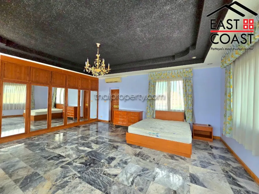 Pratumnuk Pool Villa photo 47