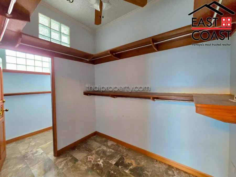 Pratumnuk Pool Villa photo 51