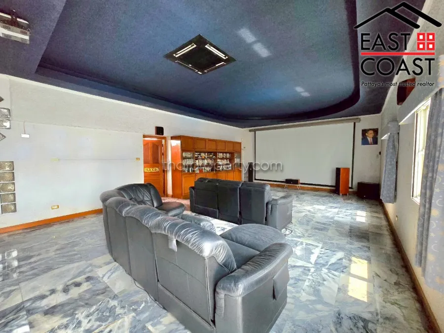 Pratumnuk Pool Villa photo 55