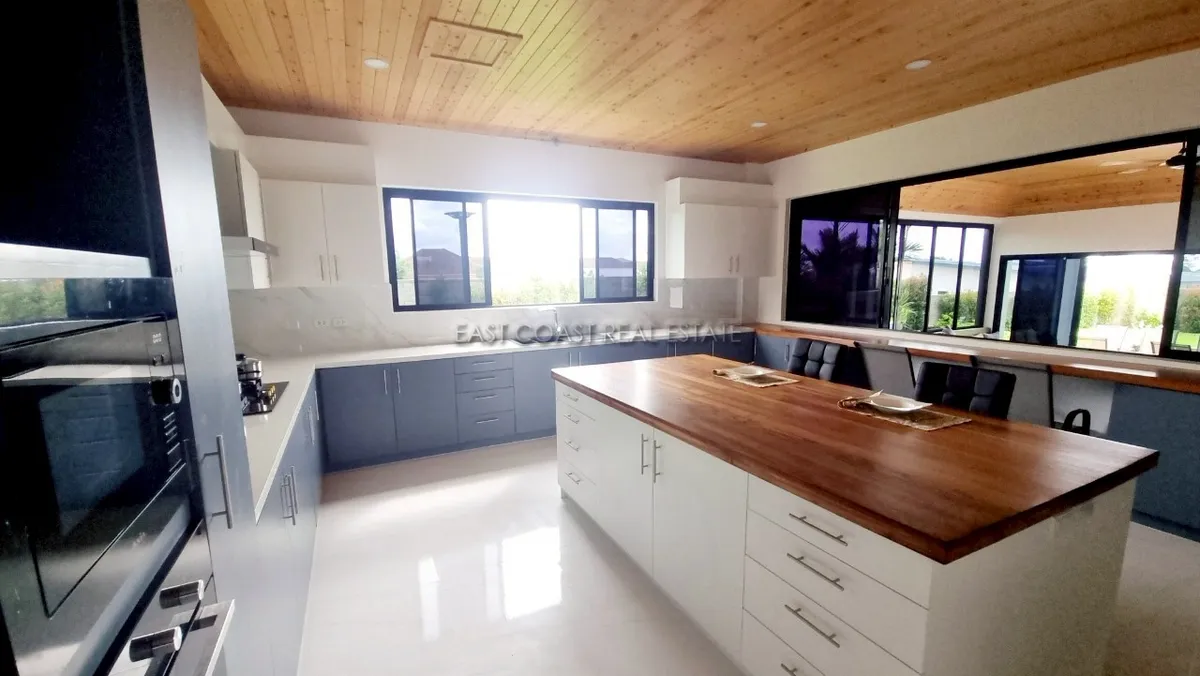 Bayview Residence Bangsaray photo 17