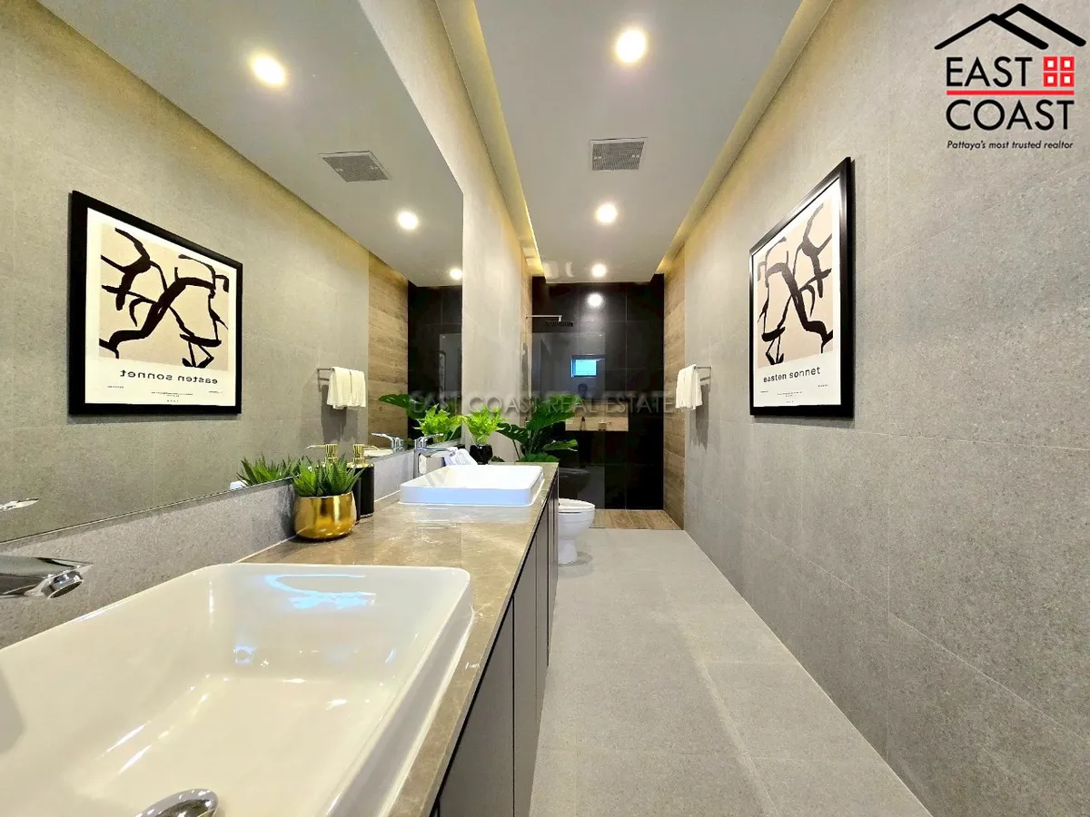 Sonora Residence photo 31