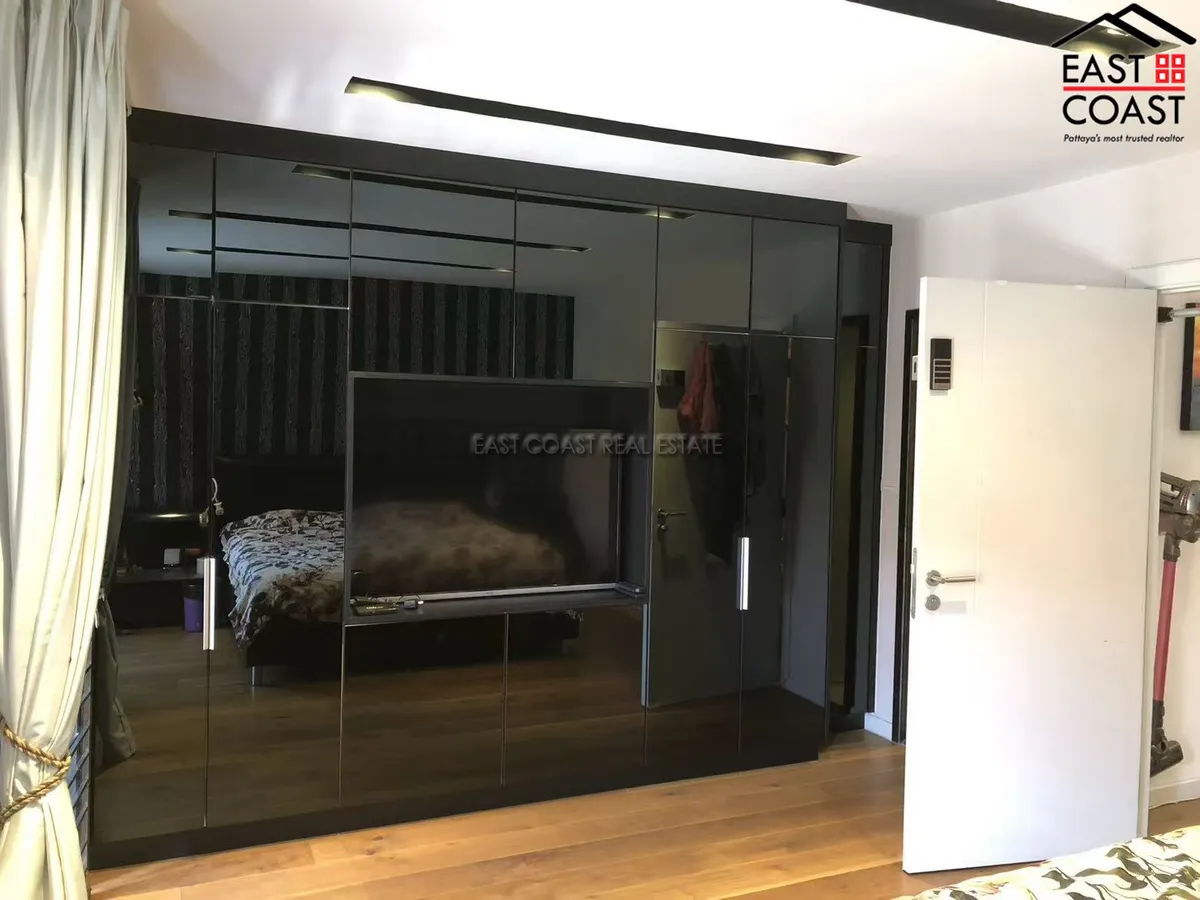 The Win Residence photo 11