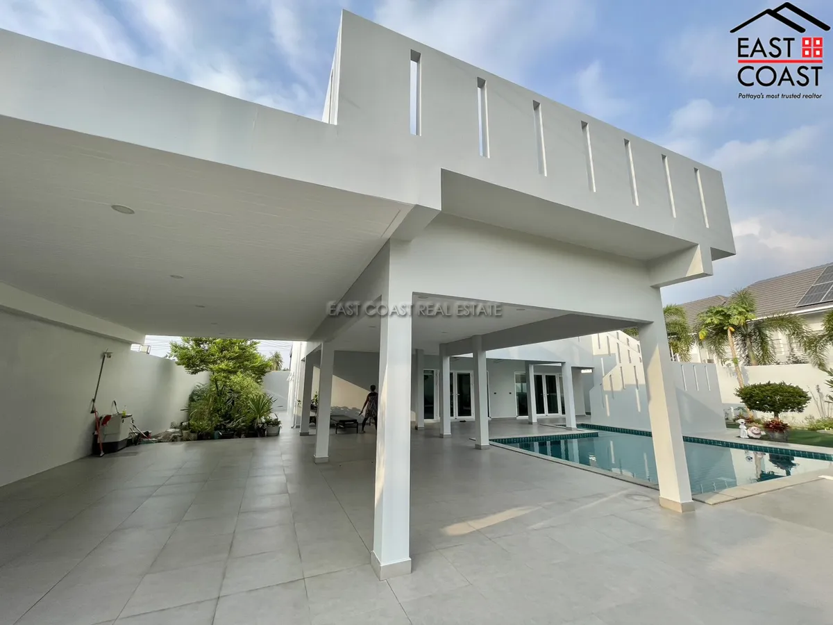 Temple Court Villa photo 3