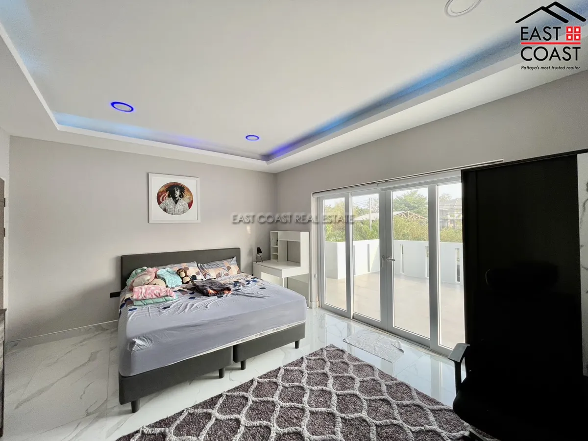 Temple Court Villa photo 12