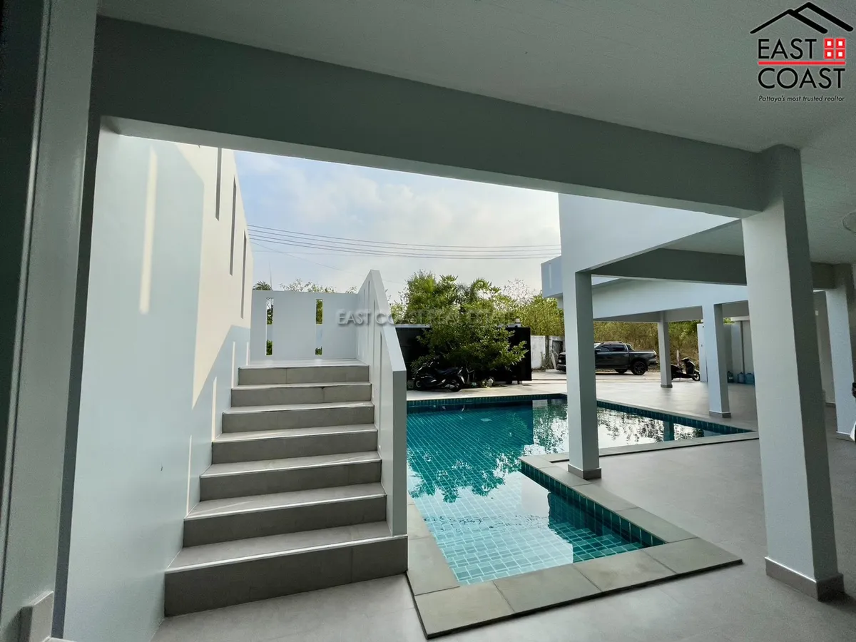 Temple Court Villa photo 26