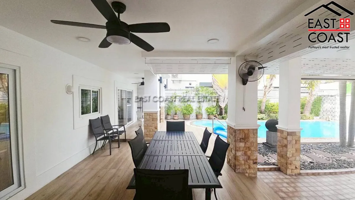 Pattaya Lagoon Pool Villa photo 14