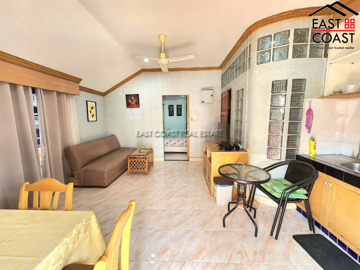 Town house Jomtien photo 19