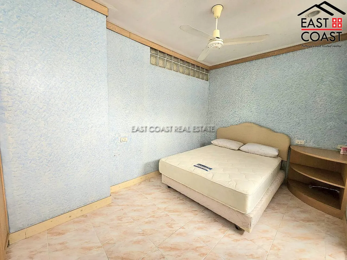 Town house Jomtien photo 27