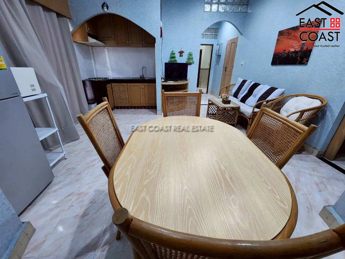 Town house Jomtien photo 30