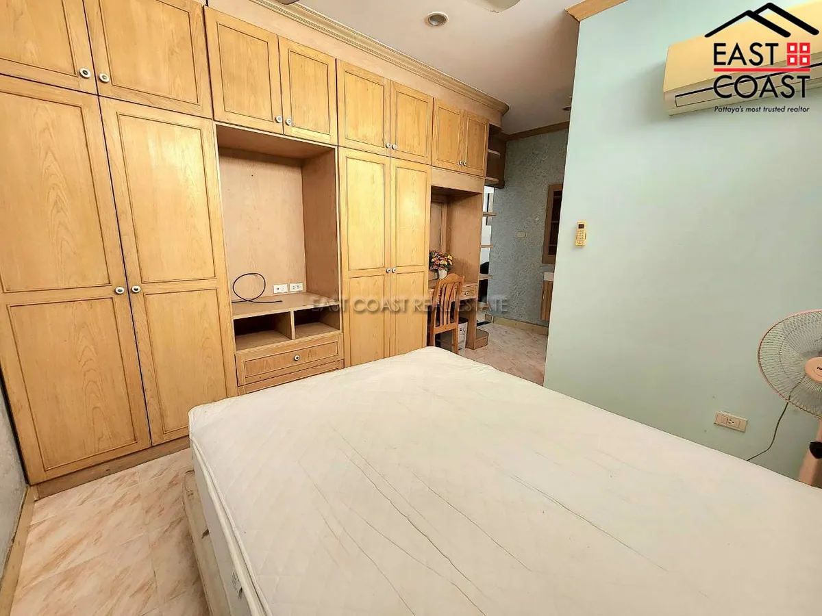 Town house Jomtien photo 34