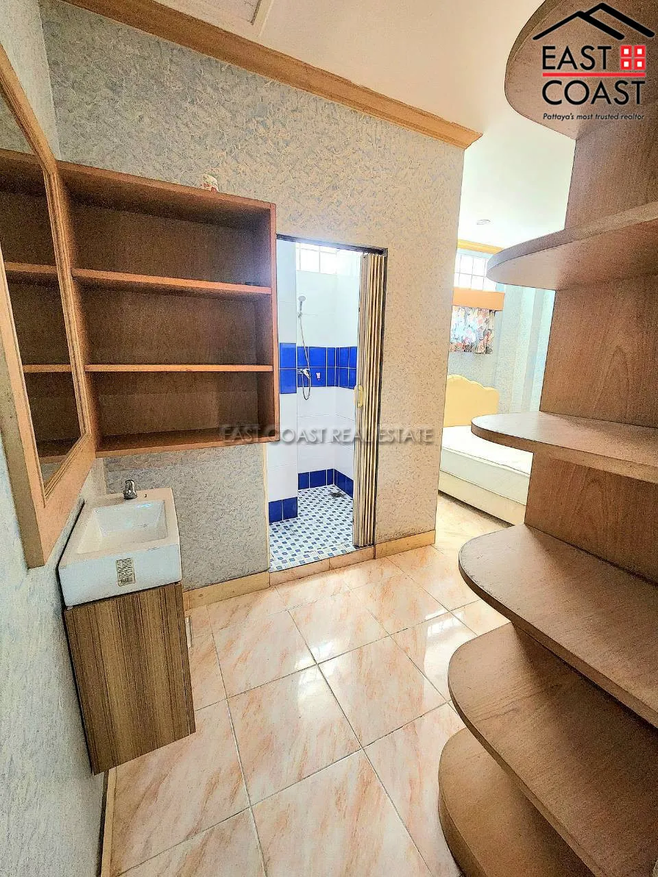 Town house Jomtien photo 42