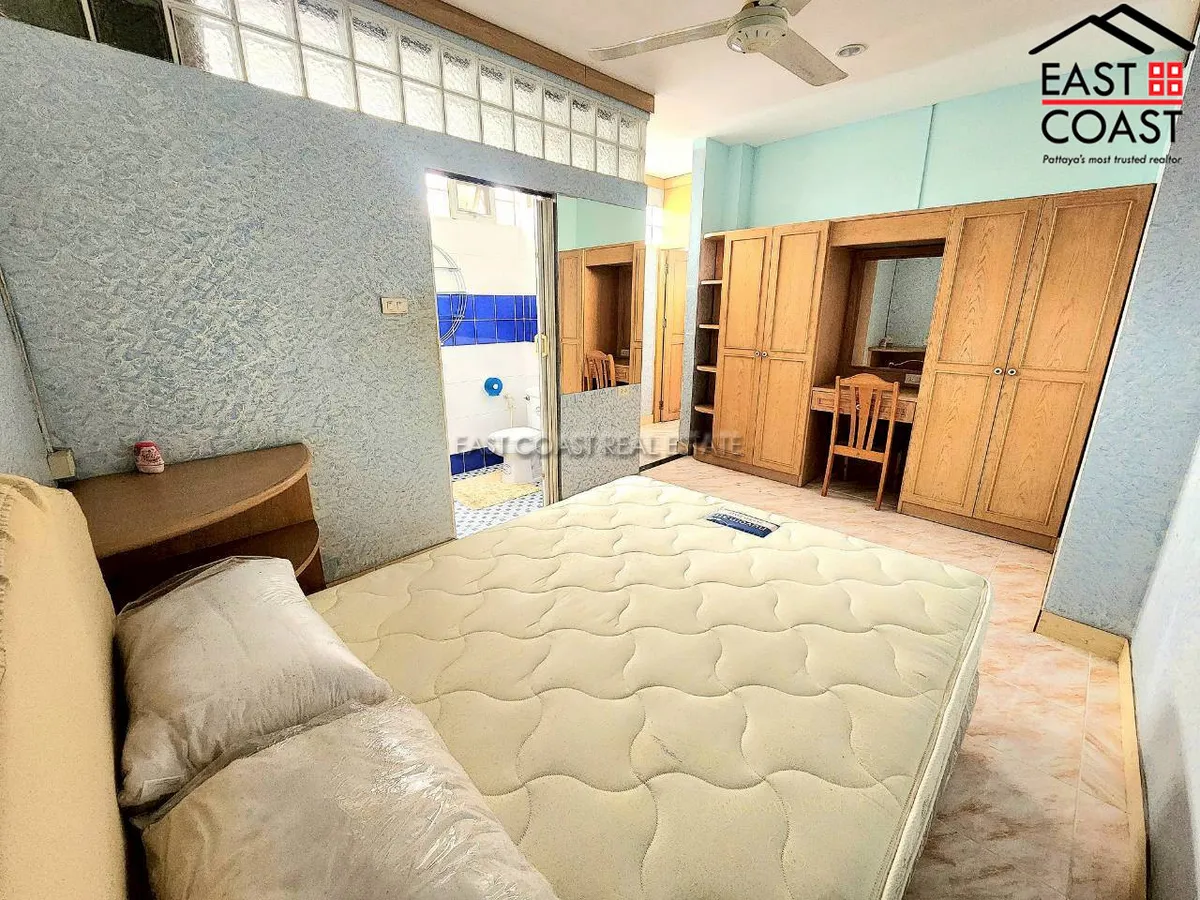 Town house Jomtien photo 48