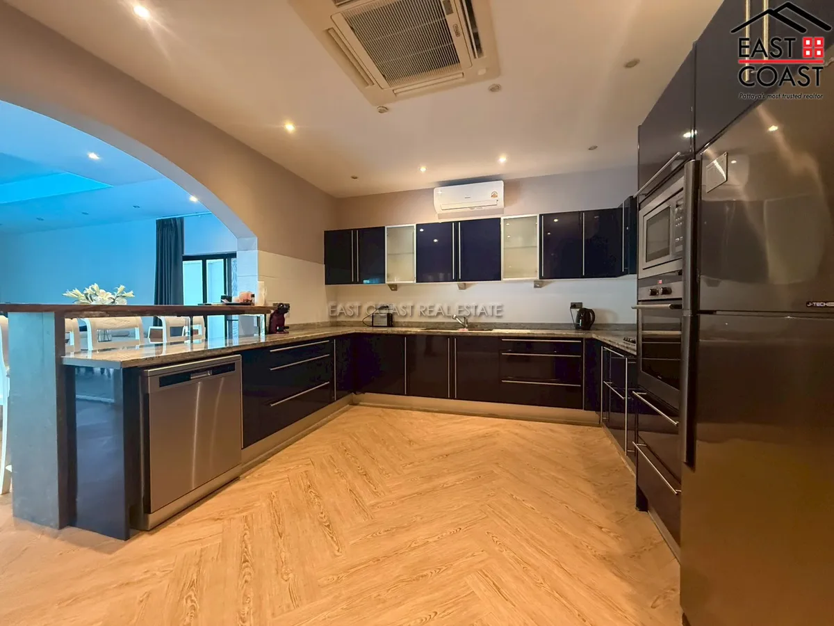 Jomtien Park Villa photo 4