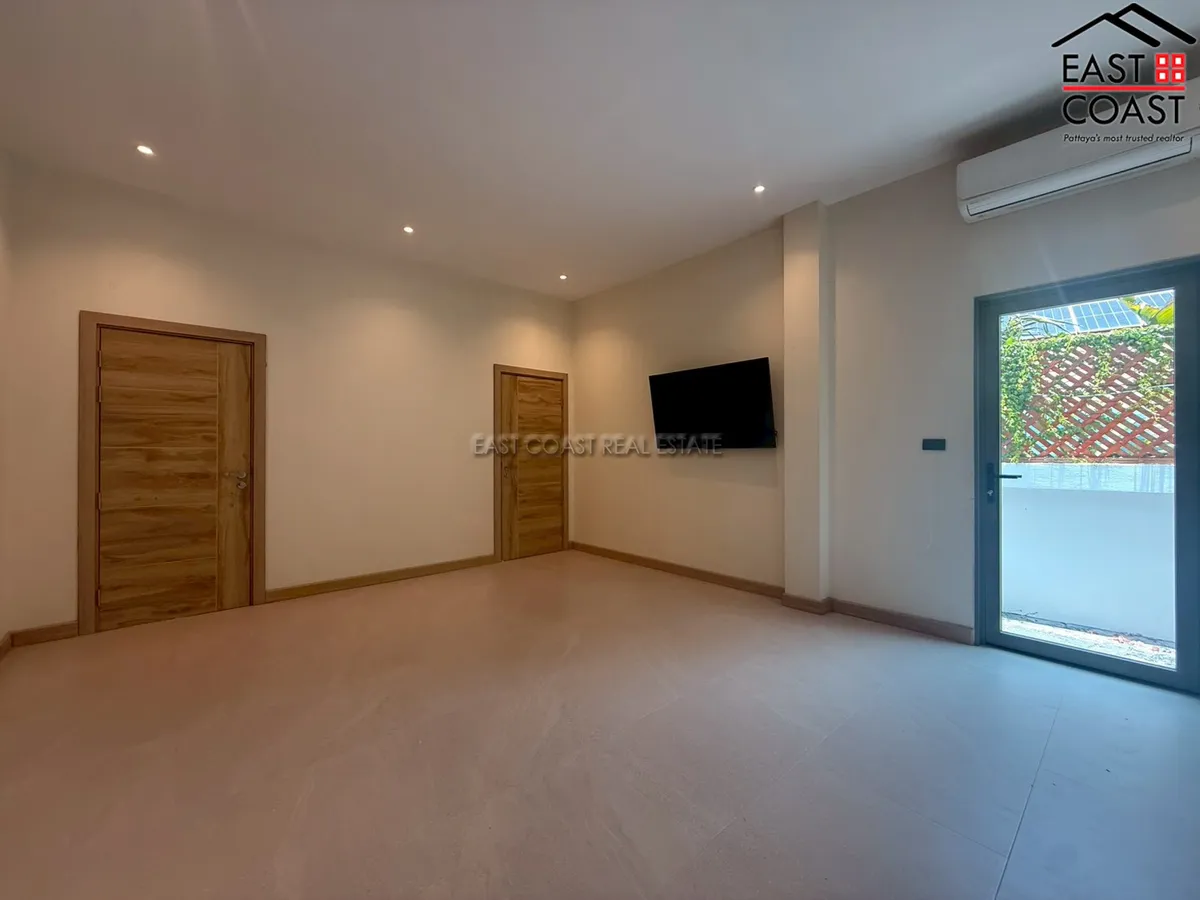 Jomtien Park Villa photo 10