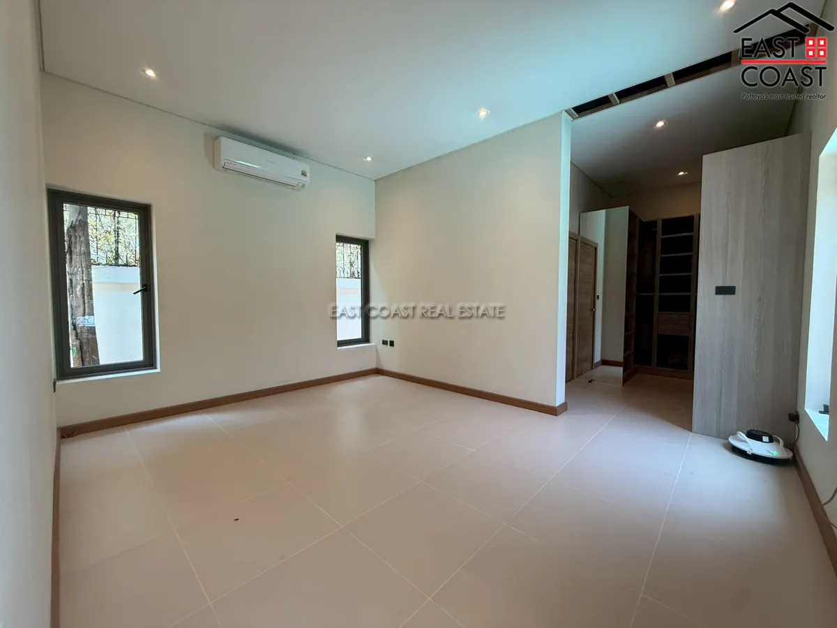 Jomtien Park Villa photo 13