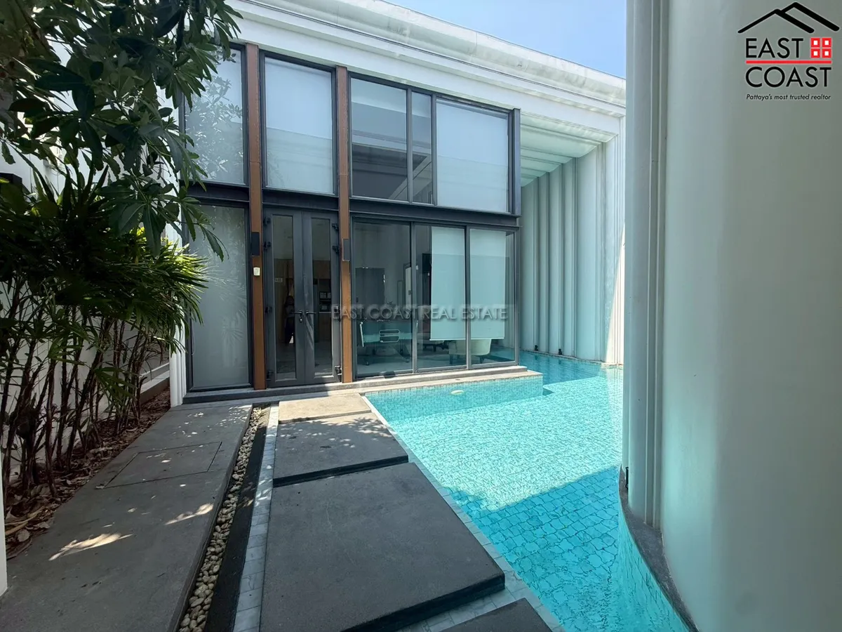 Inara Villa photo 16