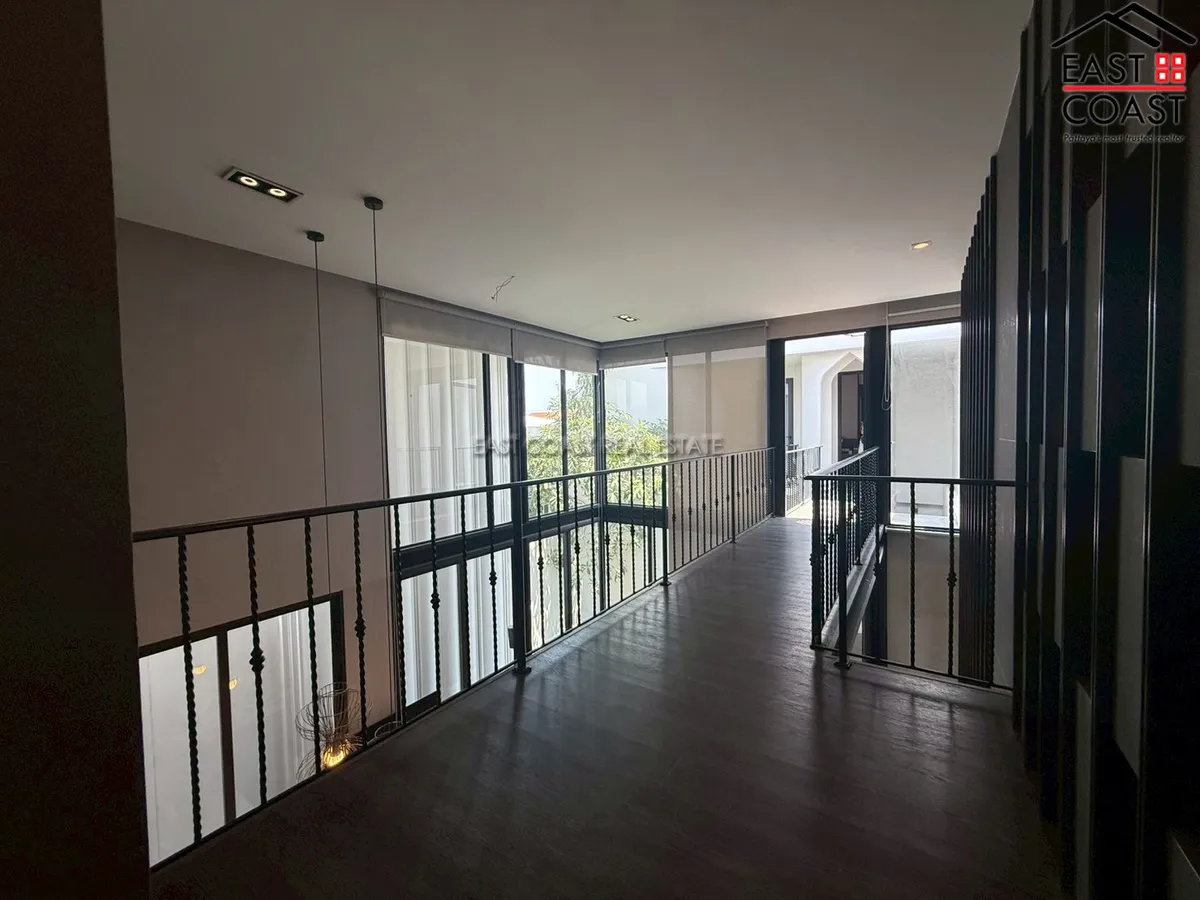 Inara Villa photo 4