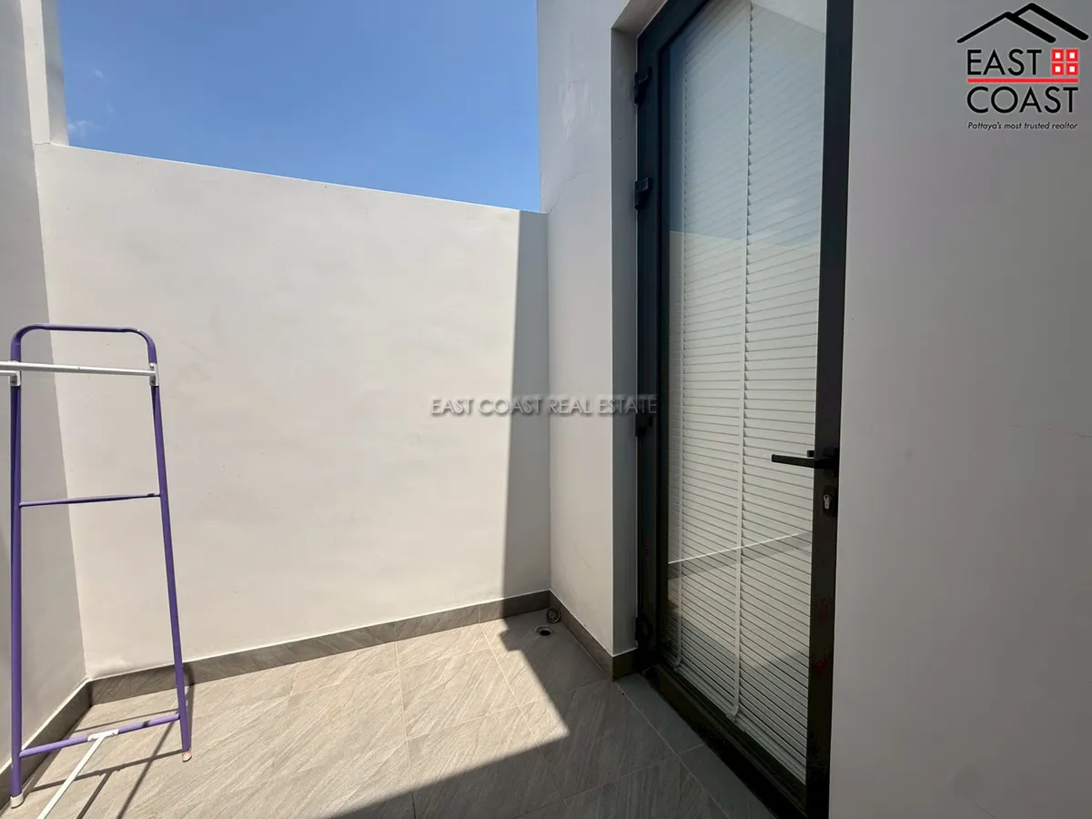Inara Villa photo 14