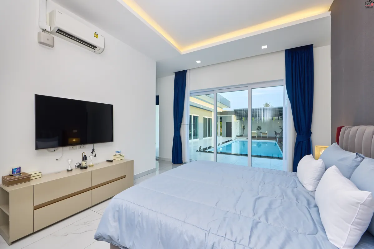 Private Pool Villa photo 37