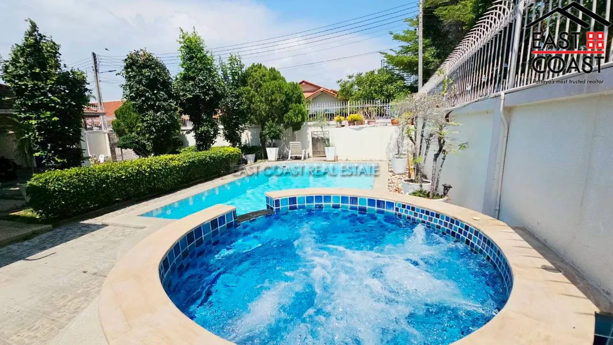 Pool Villa photo 3