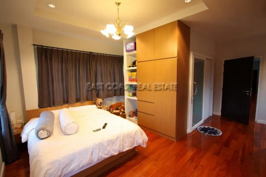 Platinum Villa photo 11