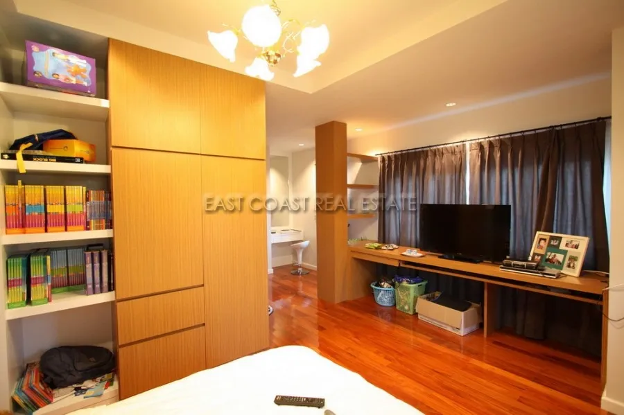 Platinum Villa photo 10