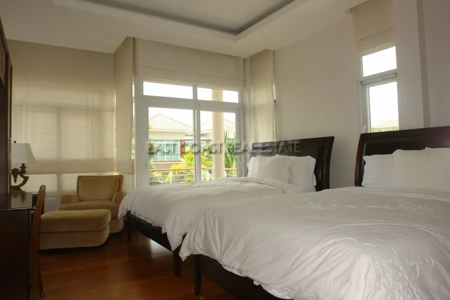 Baan Talay photo 5