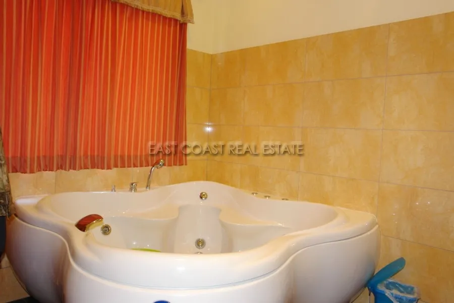 Siam Royal View photo 9
