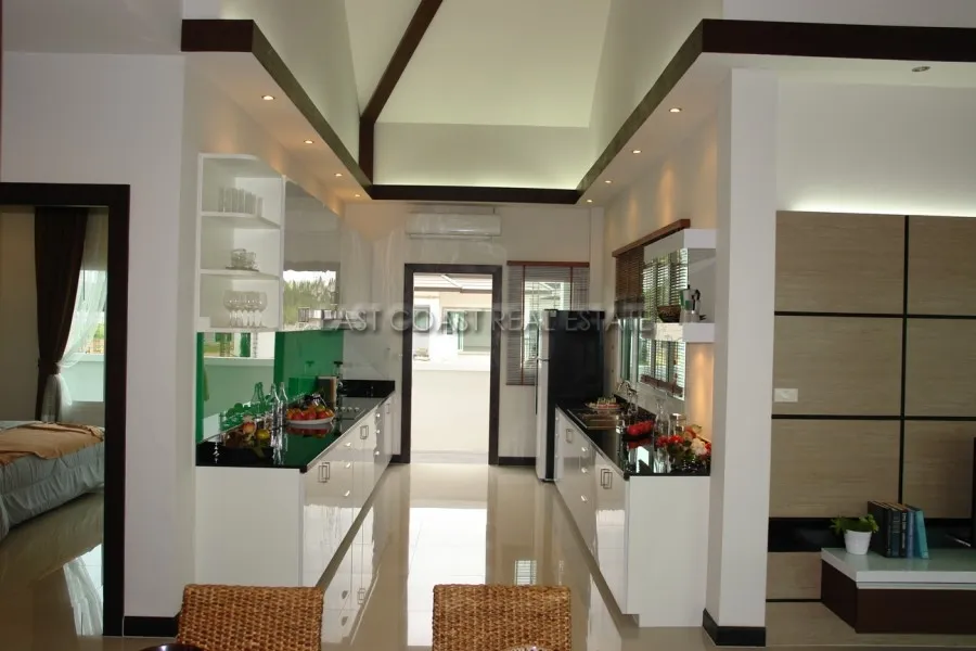 Baan Regent View photo 11