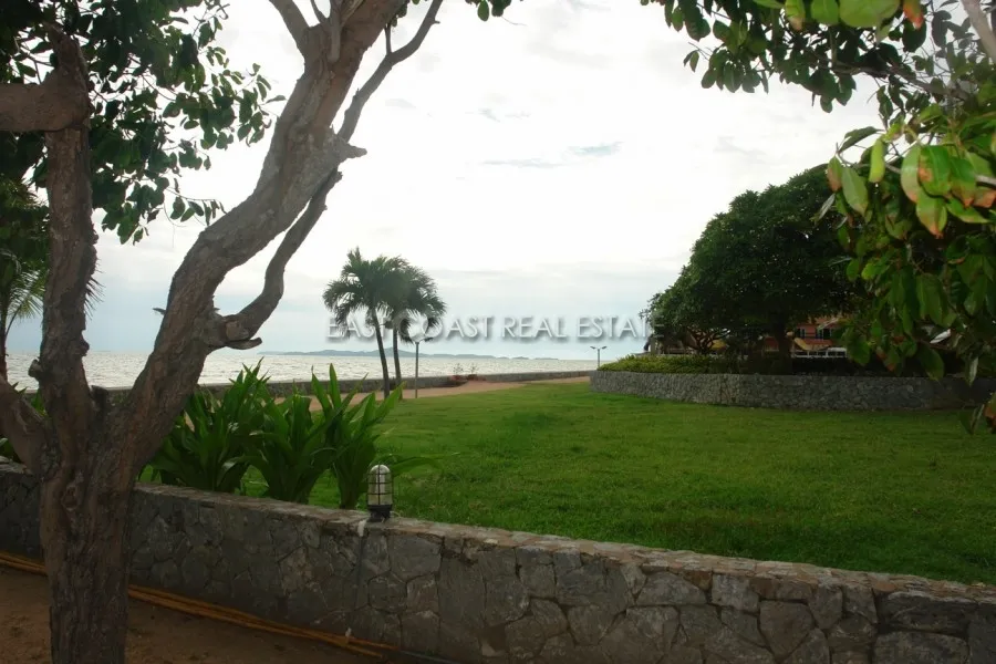 Chom Talay photo 3