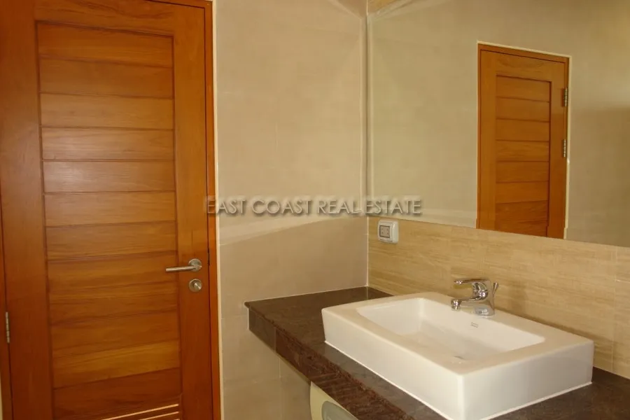 Sea Breeze Villas photo 10