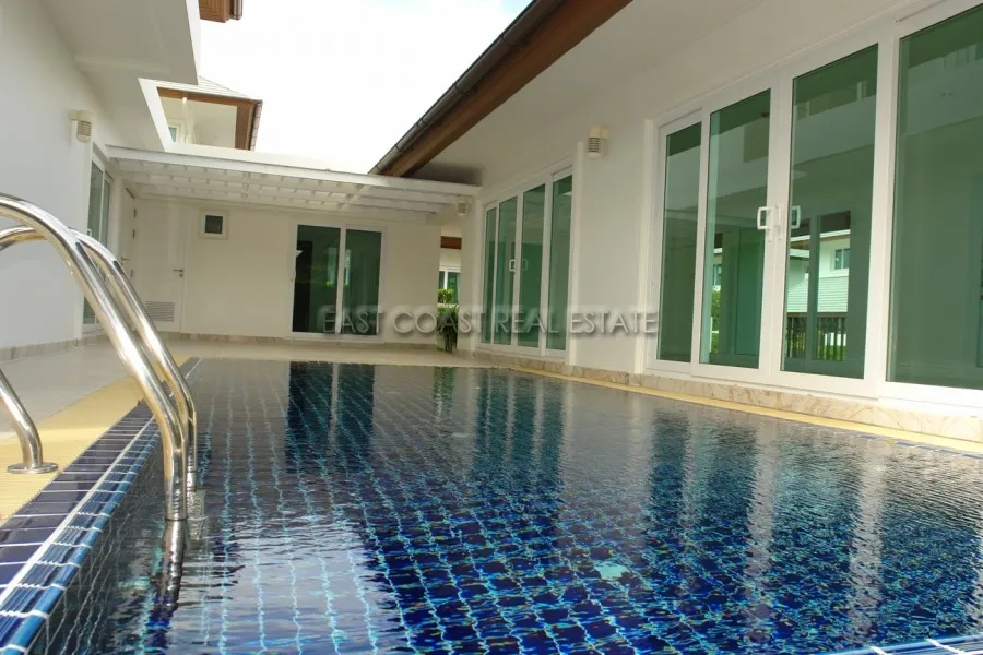 Sea Breeze Villas photo 7