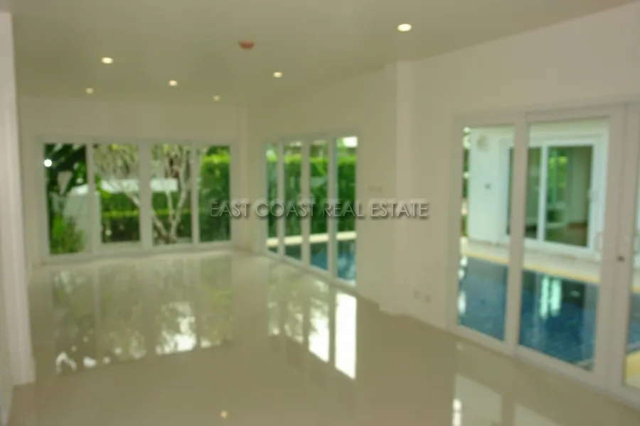 Sea Breeze Villas photo 4