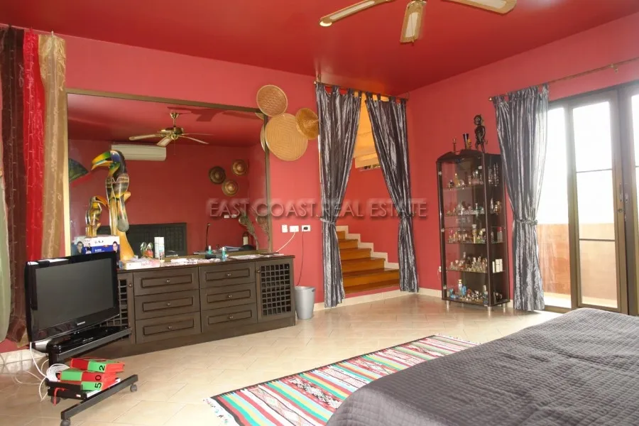 Mabprachan Hill - REDUCED FROM 14,000,000 Baht photo 21