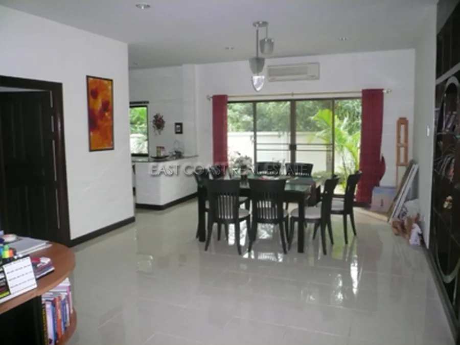 SP3 Village photo 8