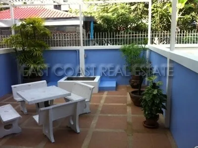 Jomtien Townhouse photo 10